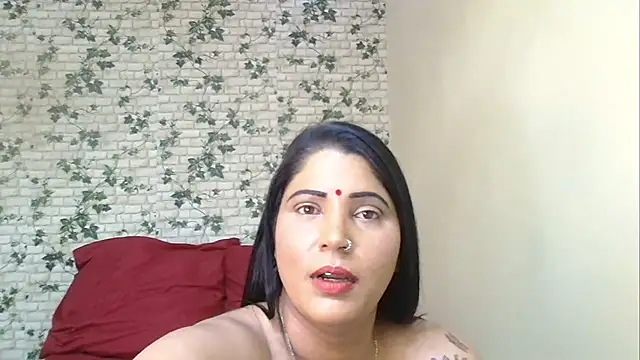 XIndianintimacy live sex cam