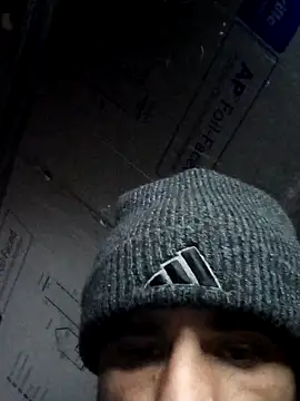 fitguy7124u live sex cam