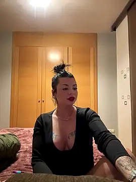 Noeliagglow live sex cam
