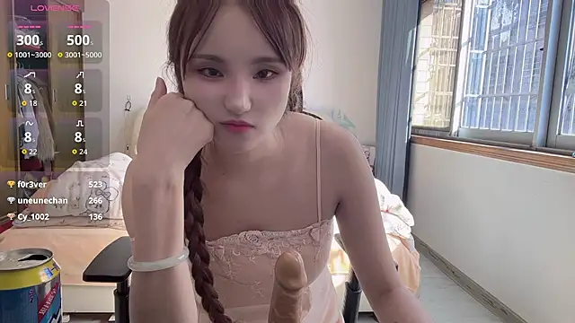 Momo-999 live sex cam