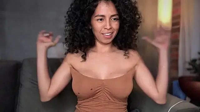 illaroom live sex cam