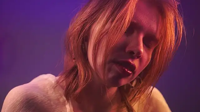 ginger_hugs live sex cam