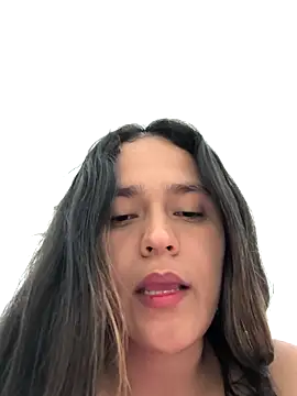 Nadia_hasbun live sex cam