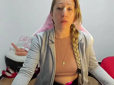 chrystal_sl852 live sex cam