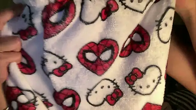 kaithra live sex cam