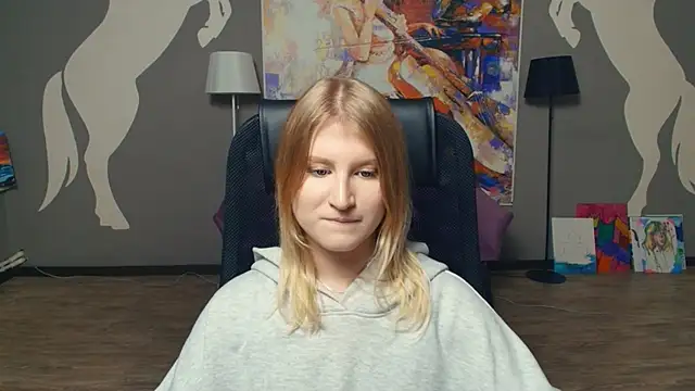 LisaRais live sex cam