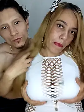 xXAndreyAndMariaXx live sex cam