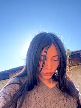 LylyOx9 live sex cam