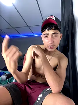 MathieuAGT live sex cam