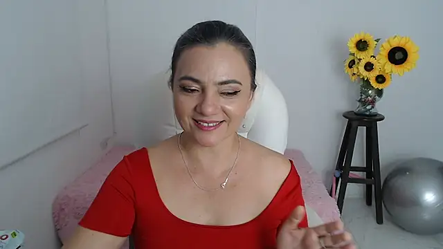 Ghada_milf live sex cam