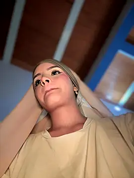 lalilamassu1 live sex cam