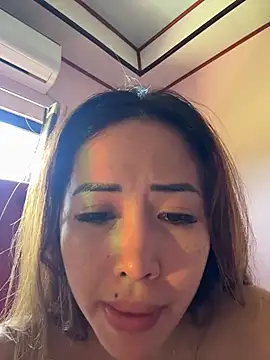 Serenaa_rabbit live sex cam