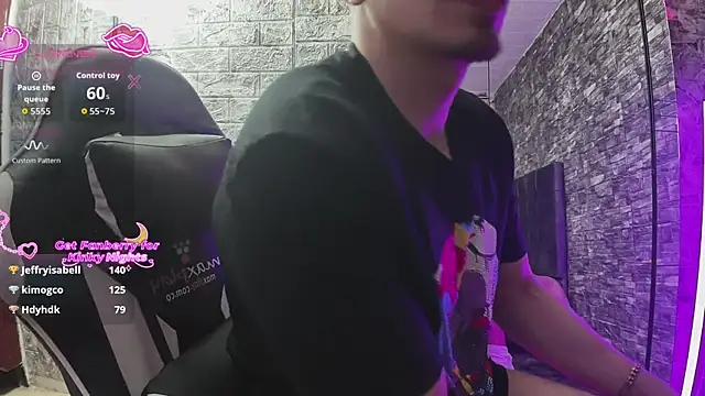 Rich_Couple_69 live sex cam