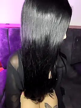 Mazikeen-- live sex cam