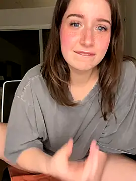 nerdynina live sex cam