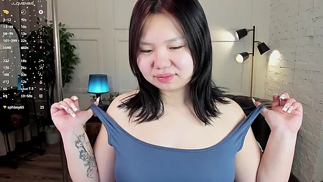 Moana_light live sex cam