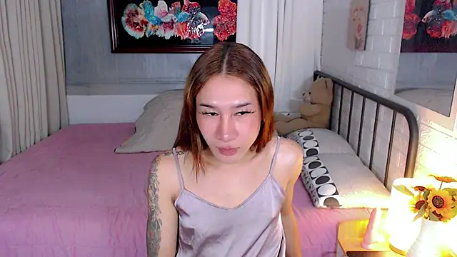 FinestCHLOExxx live sex cam