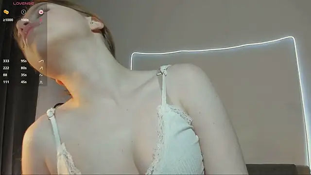 GabiMeshuggah live sex cam