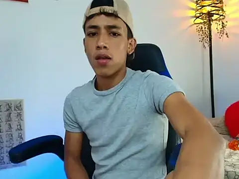 Ostin18hot live sex cam