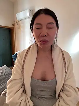 xiiuuff18 live sex cam