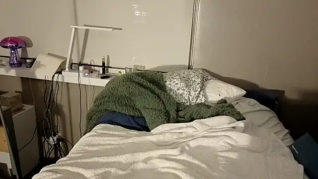 cuddlyavenue live sex cam