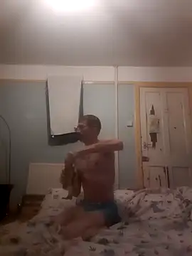 BigKyle2025 live sex cam