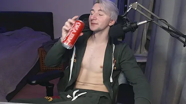 Elvin_Vaenight live sex cam