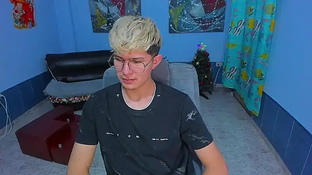 patrik_027 live sex cam