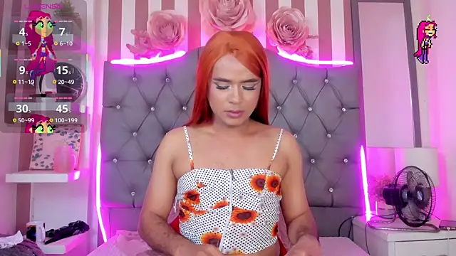 Star-Fire live sex cam