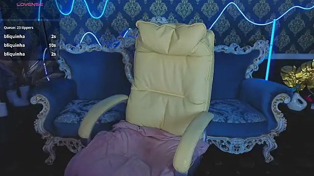 Daisy_Delight live sex cam