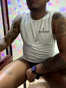 Saipadpuer30 live sex cam