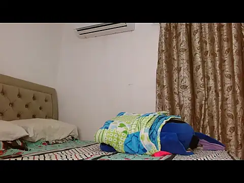 sweethoneytsx live sex cam