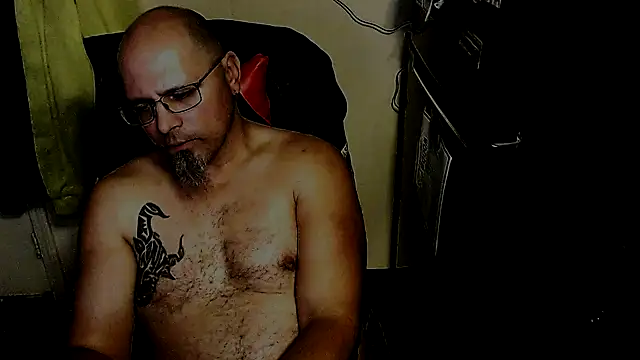 KrazyLegz live sex cam