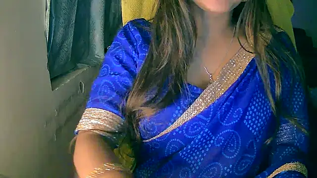 Cute-Tara live sex cam