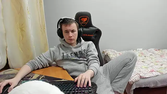 iliaskrislove live sex cam