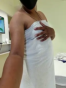 Tamil_Shalini_Lustyy live sex cam