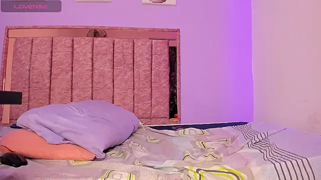 alaiasexygirl live sex cam