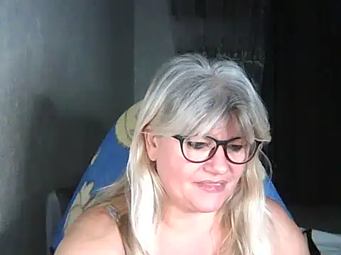 Diana_49 live sex cam