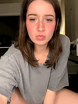 nerdynina live sex cam