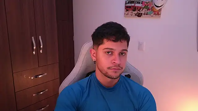 domsantiago_ live sex cam