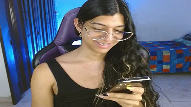 engielphoenis14 live sex cam