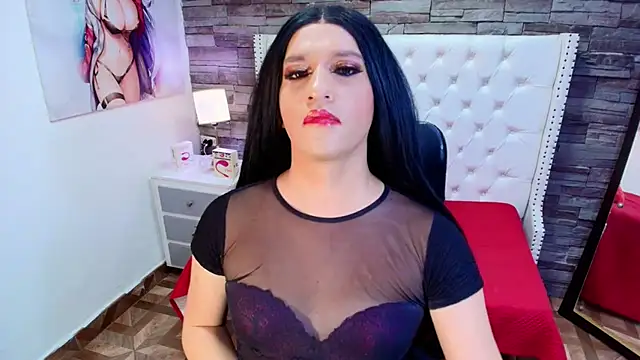 TRINY_TS live sex cam