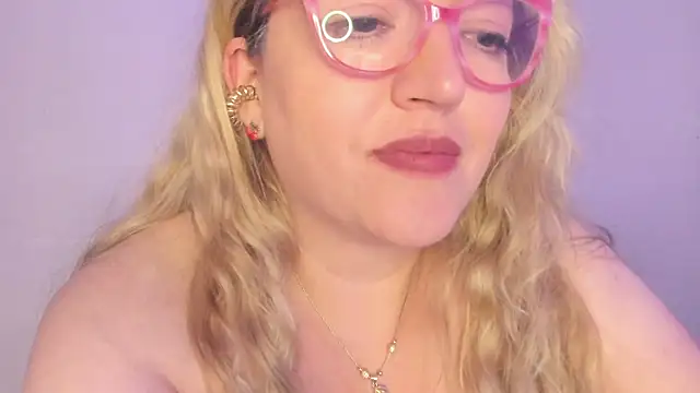 Naty_Mature_ live sex cam