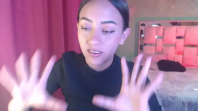 Little_aphrodite live sex cam