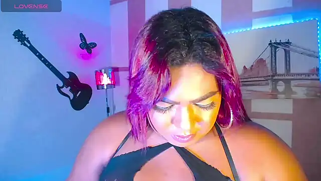 OpraxBellinda live sex cam