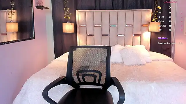 melody-rouss live sex cam