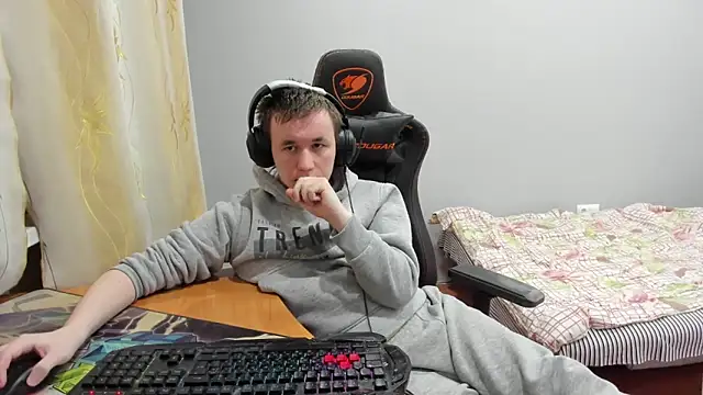 iliaskrislove live sex cam