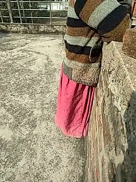 COUPLLE_VILLAGE live sex cam