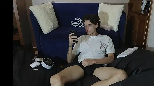 Derekswan live sex cam