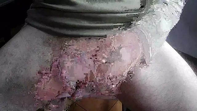 CaptThickEdgerton live sex cam